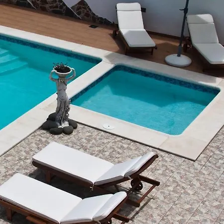 ヴィラ Casa Delfin 2 Y Piscina